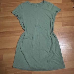 Universe Thread Long Dress Tee